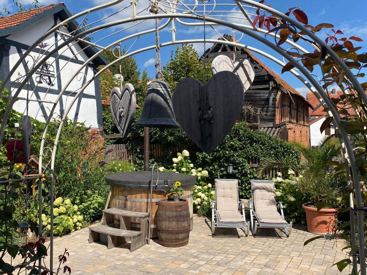Altes Grabenhoefchen - 5 Sterne Ferienhaus Sondheim Dış mekan fotoğraf